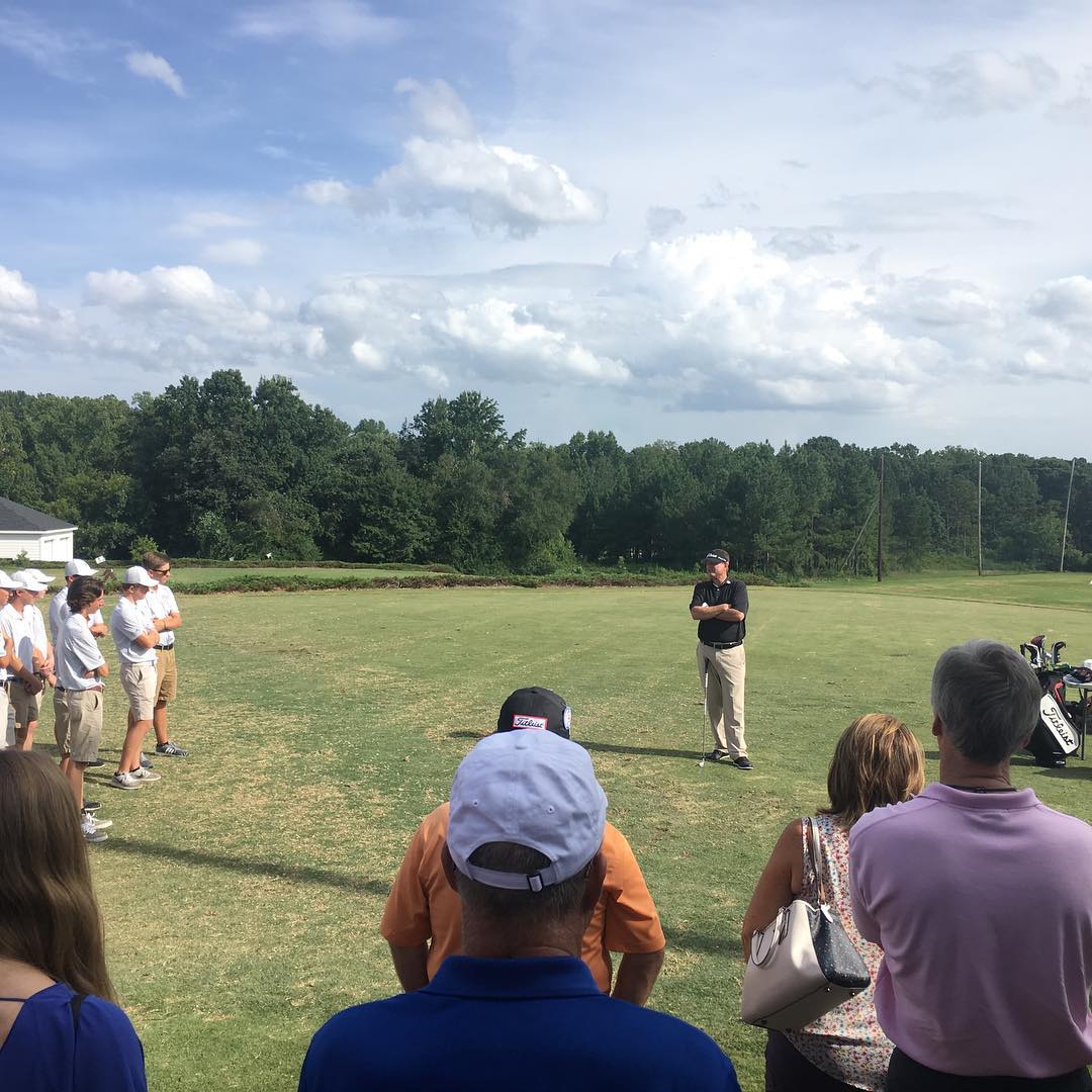 ‪Thanks @CharlieRymerGC @GolfChannel and @FMboysgolf for a awesome clinic and evening!!!‬