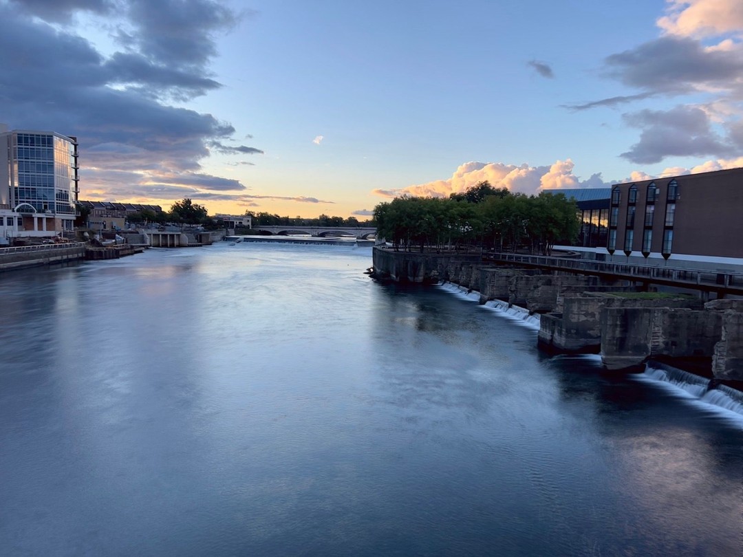 Beautiful but chilly morning for some 10 min sessions before the #2022 @ironmantri North Carolina