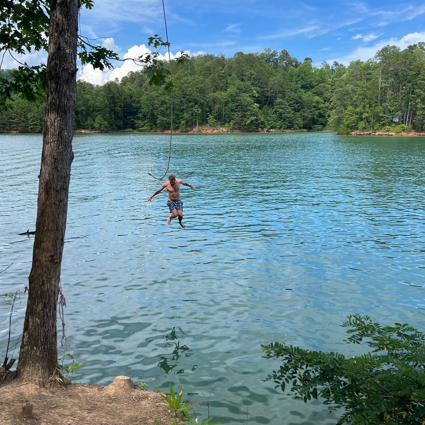 #SUP and rope swings on Lake Fontana