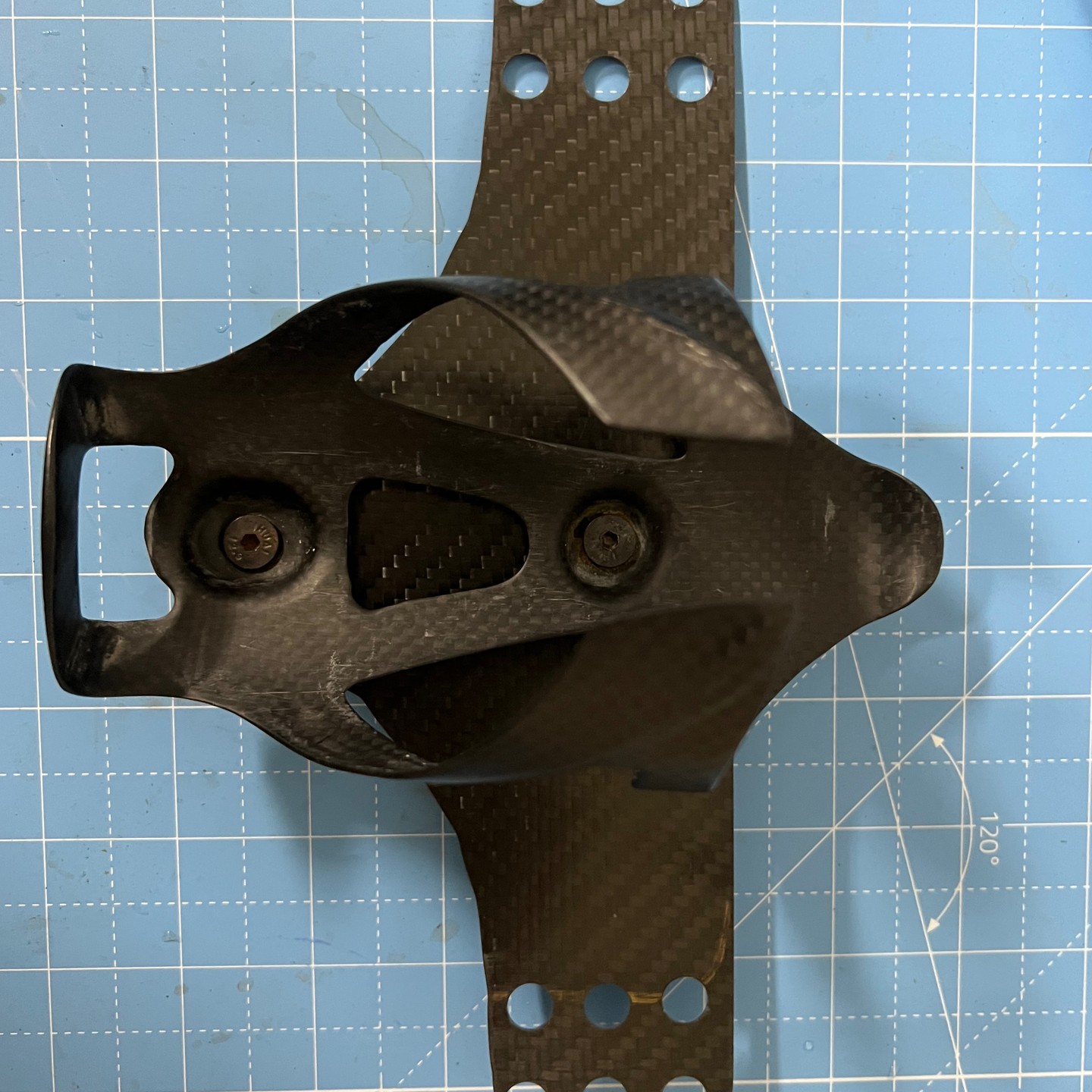 Winter DIY project - Carbon (BTA) bottle mount.