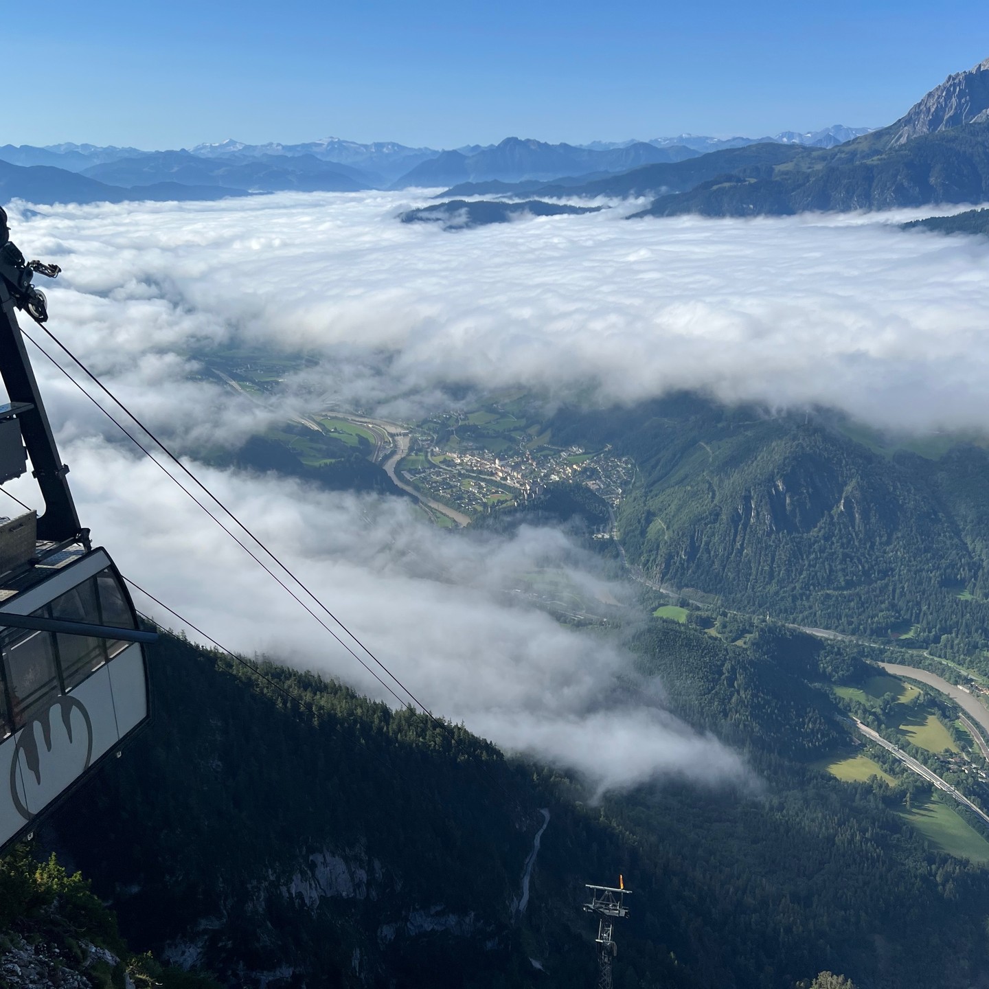 Nice hike to the Ice Caves (Eisriesenwelt)