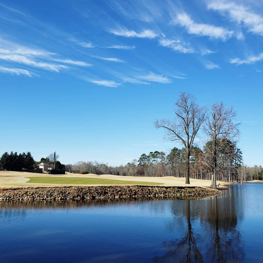 Chilly and wet start to the day but it turned out perfect! @emeraldlakegolfclub