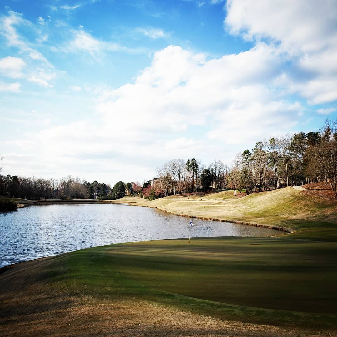 Par 3 3rd hole @ballantyne_countryclub #allcarry